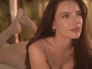 nadiablss's Live Sex Cam Show