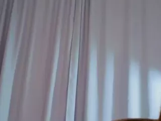 ElgaGuyse's Live Sex Cam Show