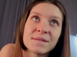 ElgaGuyse's Live Sex Cam Show