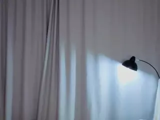 ElgaGuyse's Live Sex Cam Show