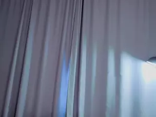 ElgaGuyse's Live Sex Cam Show