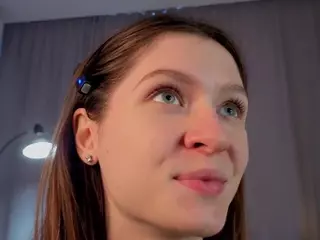 ElgaGuyse's Live Sex Cam Show