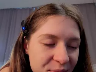 ElgaGuyse's Live Sex Cam Show
