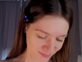 ElgaGuyse's Live Sex Cam Show
