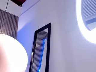 Emmaazc's Live Sex Cam Show