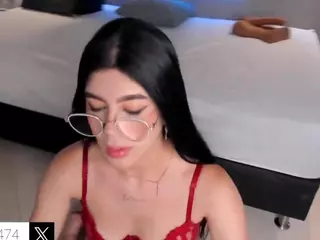 Emmaazc's Live Sex Cam Show