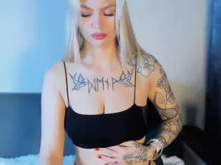 Eva-Ri's Live Sex Cam Show
