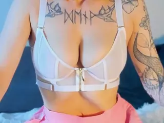 Eva-Ri's Live Sex Cam Show