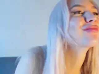 Eva-Ri's Live Sex Cam Show