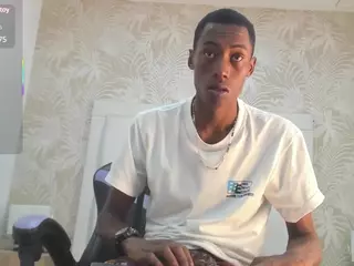 karllhil's Live Sex Cam Show