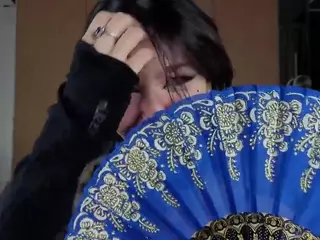 LoraGlasco's Live Sex Cam Show