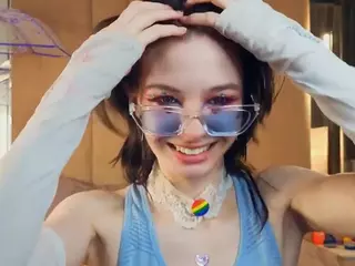 LoraGlasco's Live Sex Cam Show