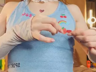 LoraGlasco's Live Sex Cam Show