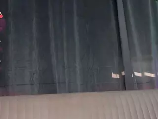 MelaniaWay's Live Sex Cam Show