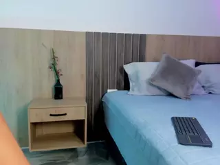 SamantaaGomez's Live Sex Cam Show