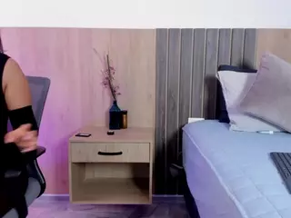 SamantaaGomez's Live Sex Cam Show