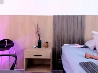 SamantaaGomez's Live Sex Cam Show