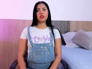 SamantaaGomez's Live Sex Cam Show