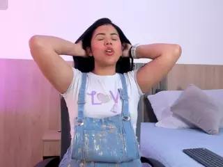 SamantaaGomez's Live Sex Cam Show