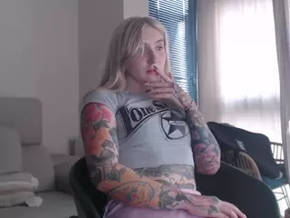 Tattoobbgirl's Live Sex Cam Show