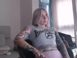 Tattoobbgirl's Live Sex Cam Show