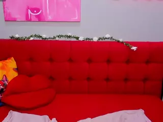 EvelineAmore's Live Sex Cam Show