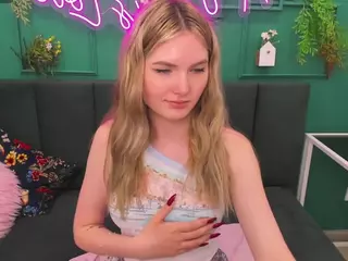 EvelineAmore's Live Sex Cam Show