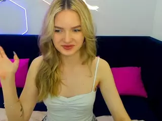 EvelineAmore's Live Sex Cam Show