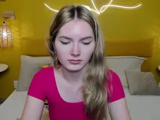 EvelineAmore's Live Sex Cam Show