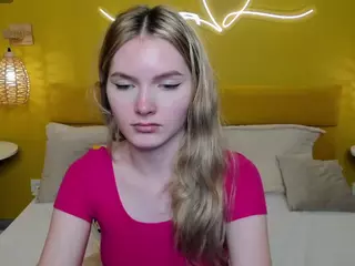 EvelineAmore's Live Sex Cam Show