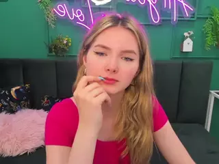 EvelineAmore's Live Sex Cam Show