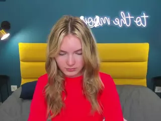 EvelineAmore's Live Sex Cam Show