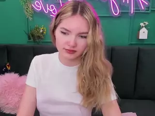 EvelineAmore's Live Sex Cam Show