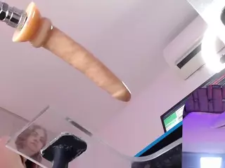 ScarletHill's Live Sex Cam Show