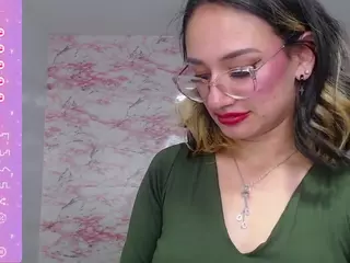 emily-rousse-t's Live Sex Cam Show