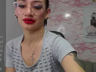emily-rousse-t's Live Sex Cam Show