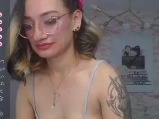 emily-rousse-t's Live Sex Cam Show