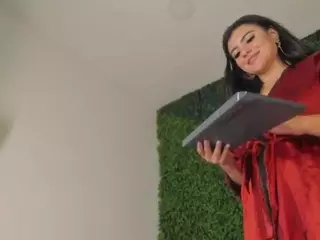 emmily-z's Live Sex Cam Show