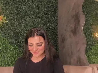 emmily-z's Live Sex Cam Show