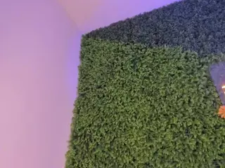 emmily-z's Live Sex Cam Show