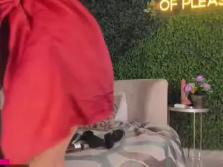 emmily-z's Live Sex Cam Show