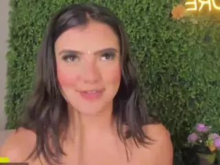 emmily-z's Live Sex Cam Show