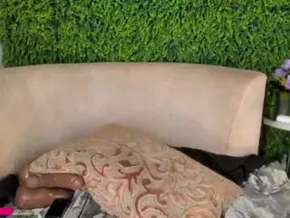 emmily-z's Live Sex Cam Show