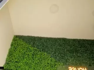 emmily-z's Live Sex Cam Show