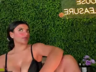 emmily-z's Live Sex Cam Show