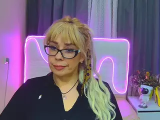KatrinaCharm's Live Sex Cam Show
