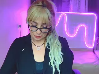 KatrinaCharm's Live Sex Cam Show