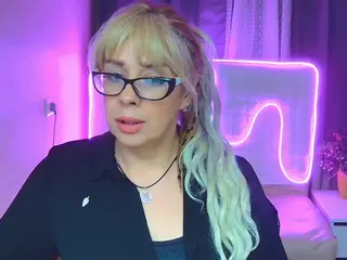 KatrinaCharm's Live Sex Cam Show