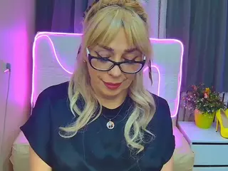 KatrinaCharm's Live Sex Cam Show