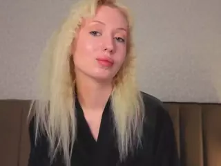 Miarhode's Live Sex Cam Show